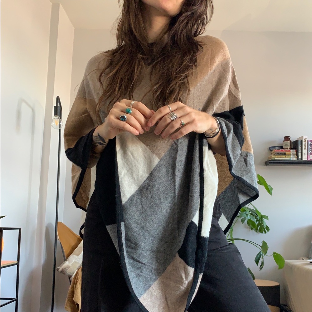 Cashmere Poncho
